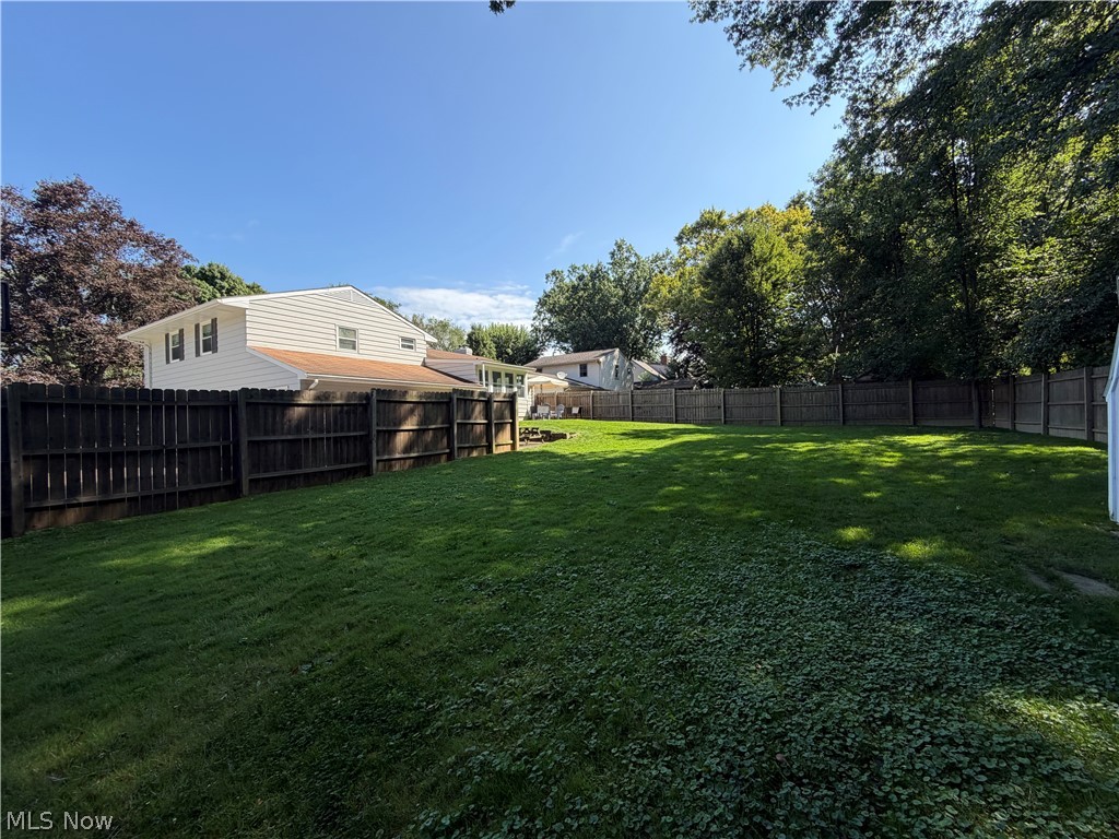 327 Kingwood Columbiana OH 44408
