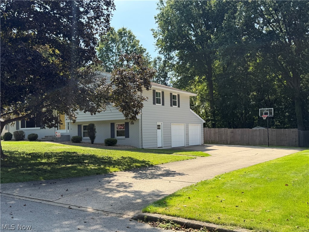 327 Kingwood Columbiana OH 44408