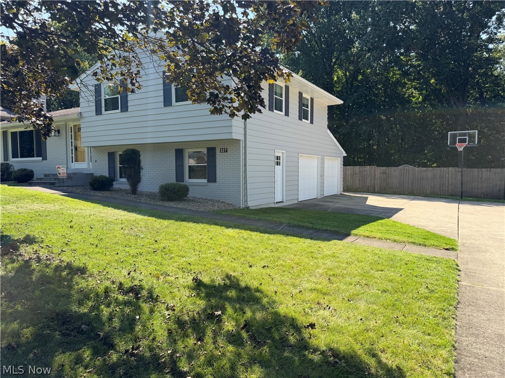 327 Kingwood Columbiana OH 44408