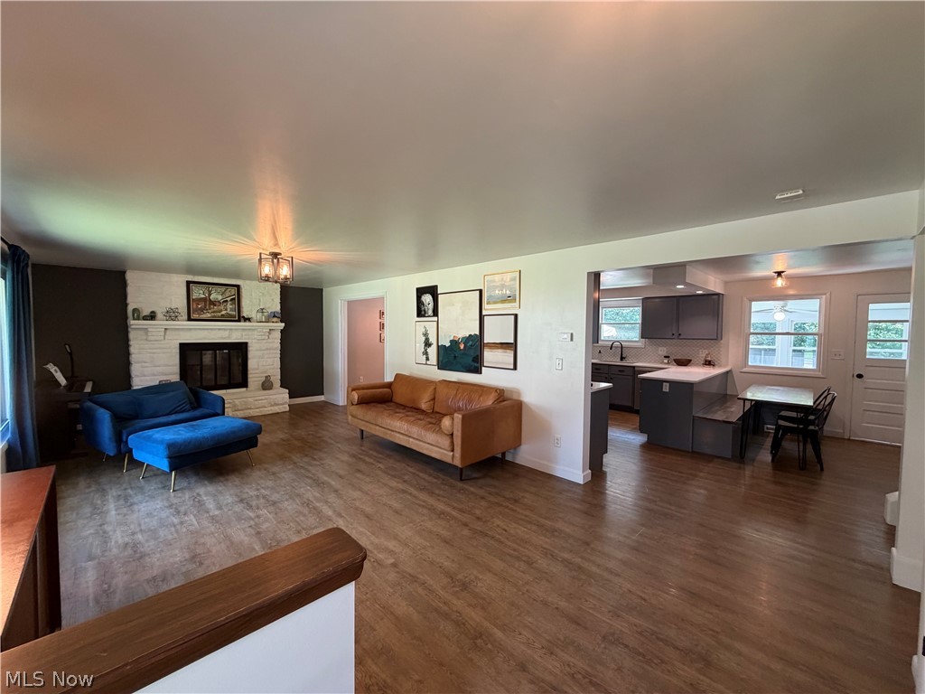 327 Kingwood Columbiana OH 44408