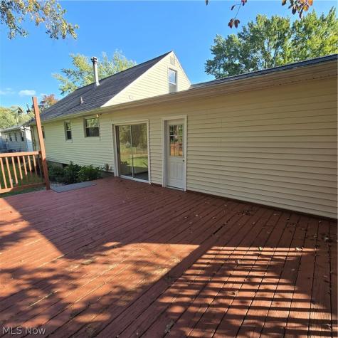42108 Emerson Court Elyria OH 44035