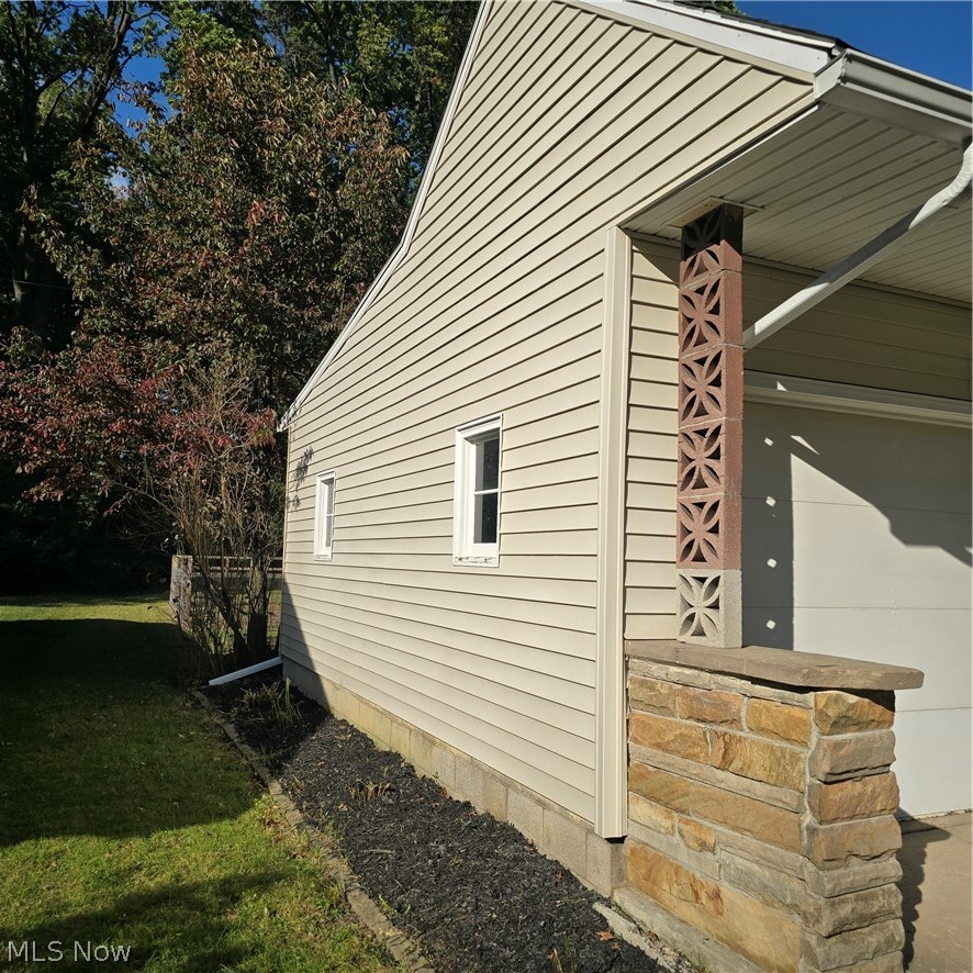 42108 Emerson Court Elyria OH 44035