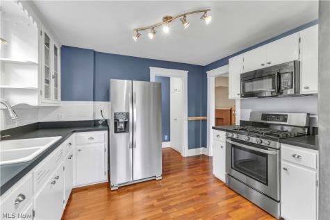 967 Mildred Avenue Lorain OH 44052