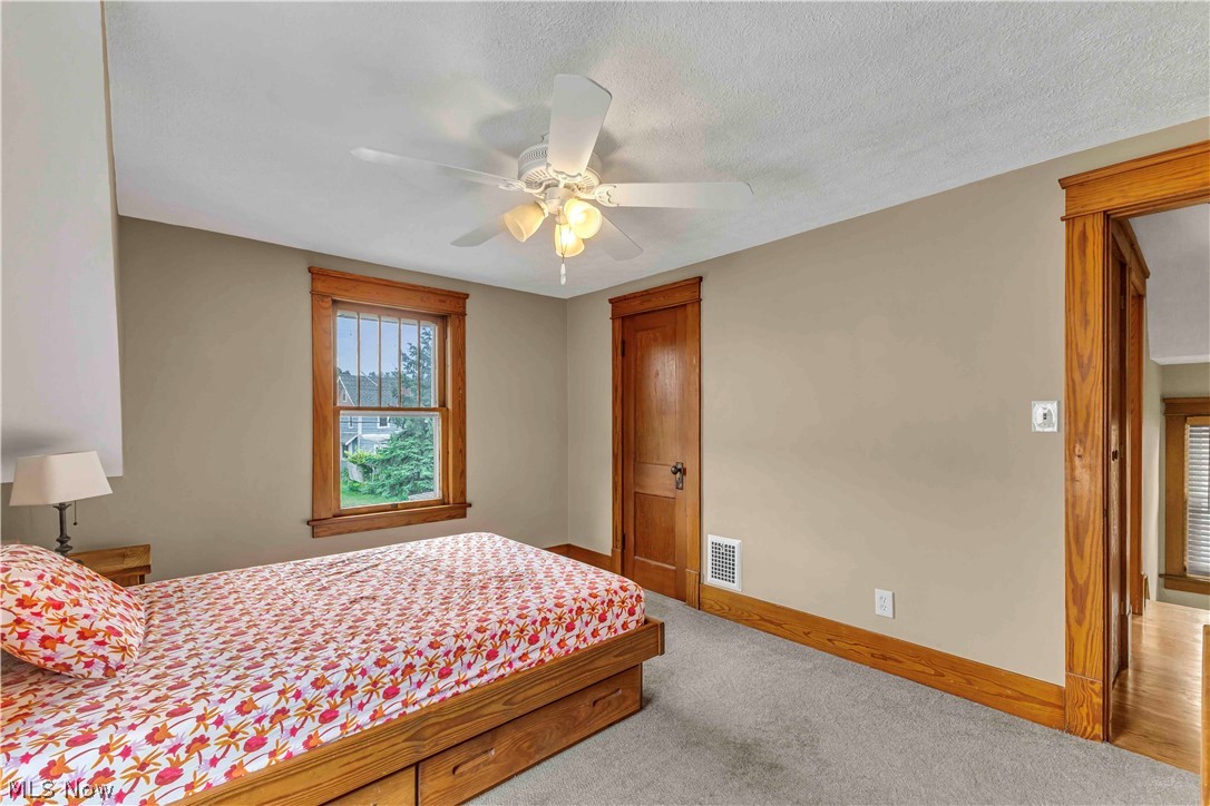 967 Mildred Avenue Lorain OH 44052