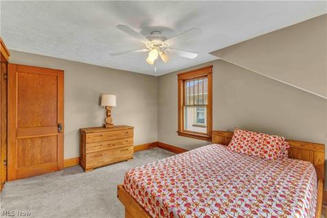 967 Mildred Avenue Lorain OH 44052
