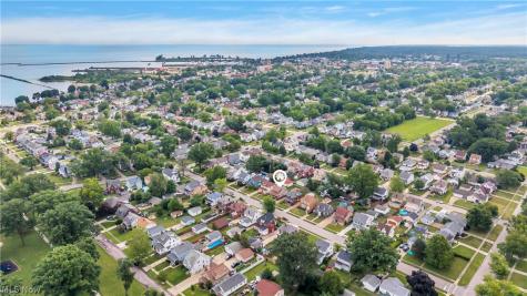 967 Mildred Avenue Lorain OH 44052