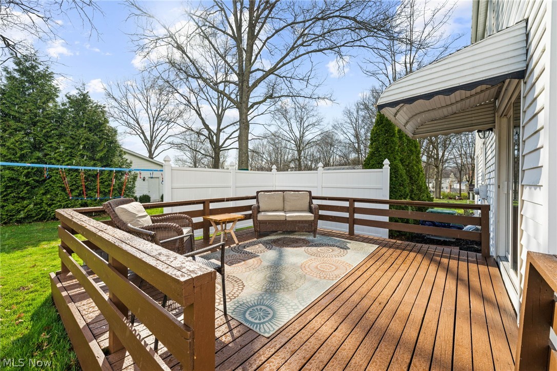 1410 Mockingbird Trail Stow OH 44224