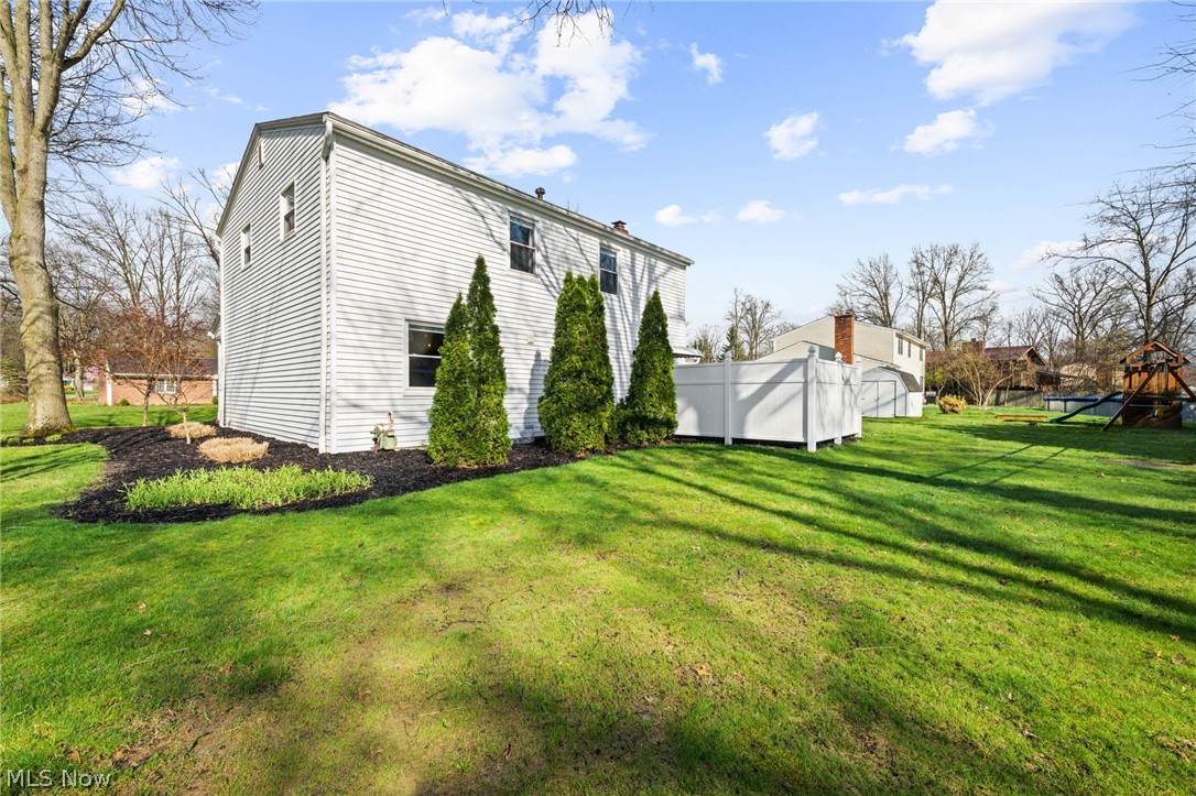 1410 Mockingbird Trail Stow OH 44224