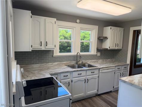 8428 Nowlen Street Mentor OH 44060