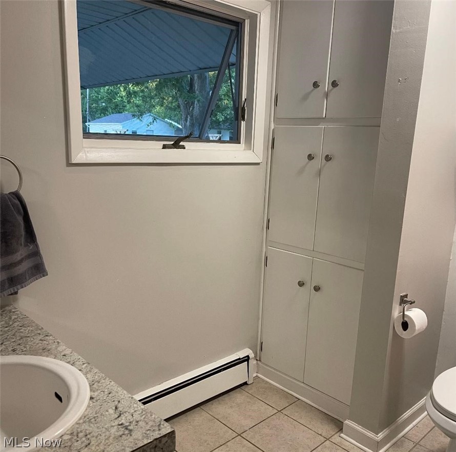 230 S Elm Jefferson OH 44047