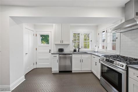 3141 Coleridge Road Cleveland Heights OH 44118