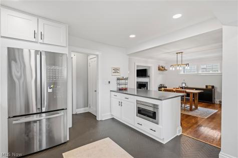 3141 Coleridge Road Cleveland Heights OH 44118