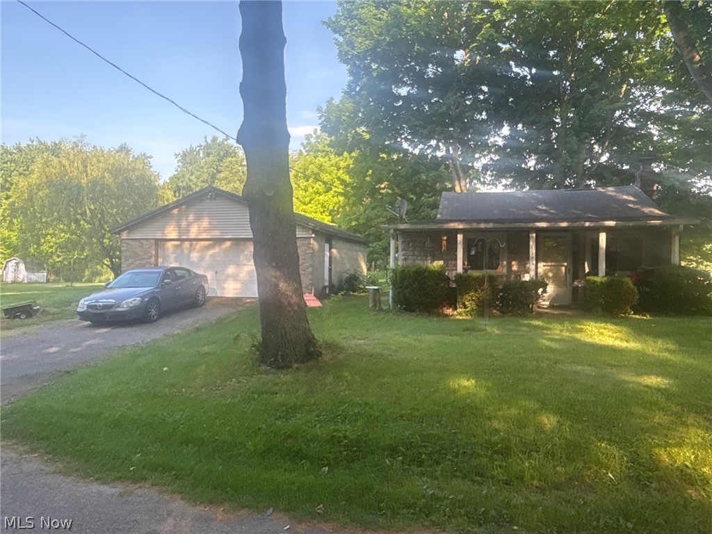 5144 Ford Street Louisville OH 44641