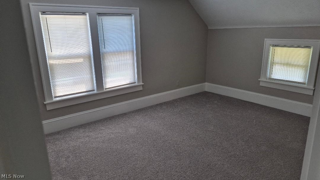 589 Highland Avenue Barberton OH 44203