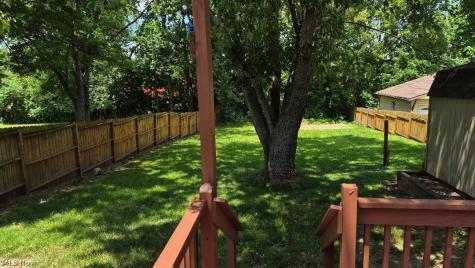 589 Highland Avenue Barberton OH 44203