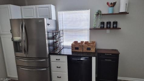 589 Highland Avenue Barberton OH 44203