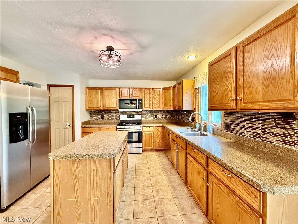 3076 Ravineview Circle Stow OH 44224