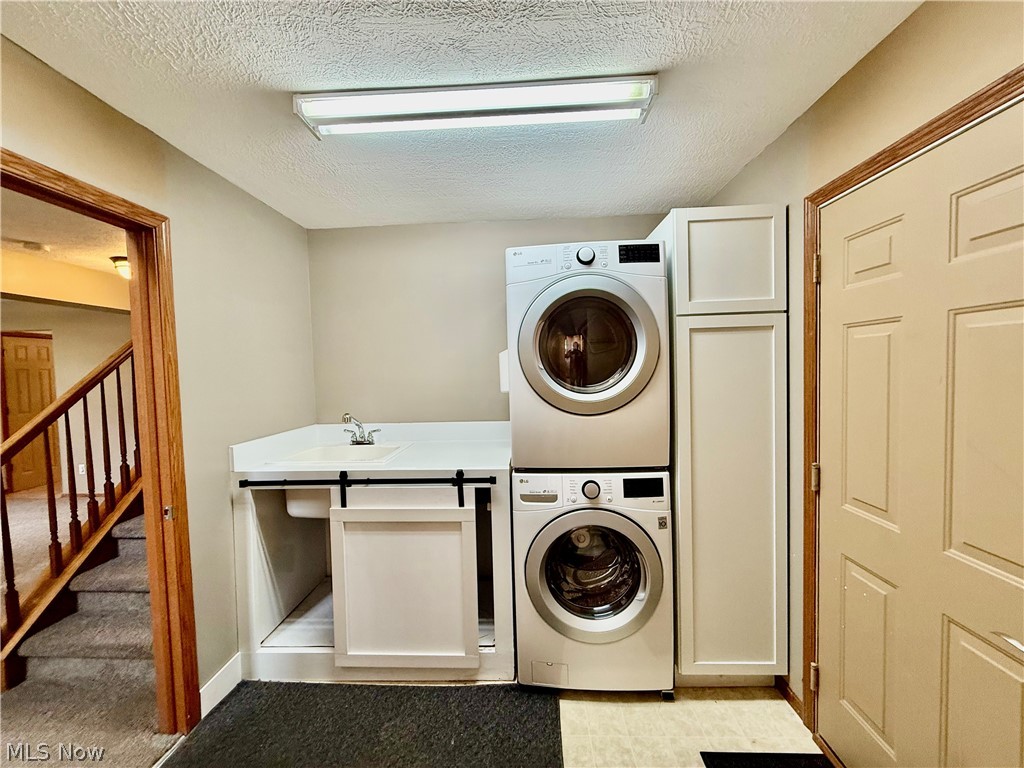 3076 Ravineview Circle Stow OH 44224
