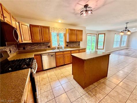 3076 Ravineview Circle Stow OH 44224