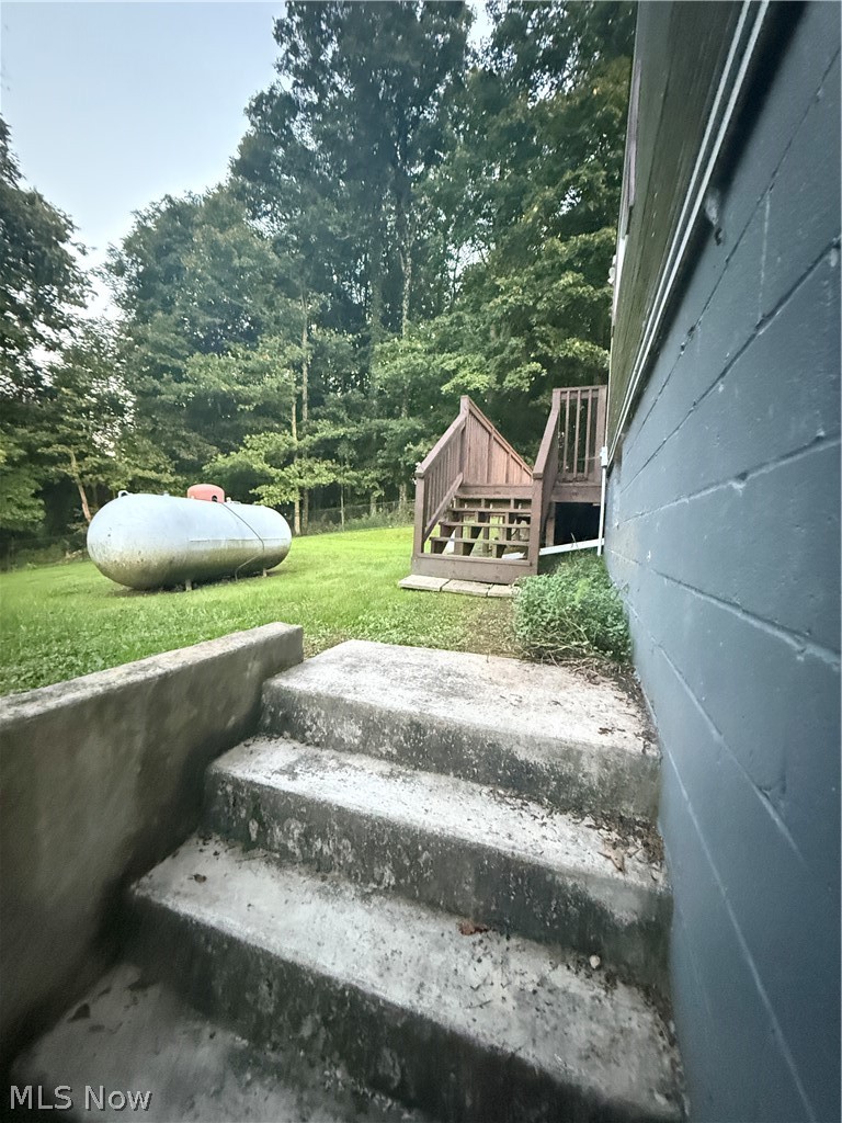 71503 Silhouette Drive Martins Ferry OH 43935