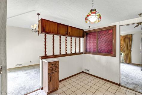 7704 Howard Street Parma OH 44134