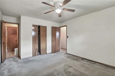 7704 Howard Street Parma OH 44134