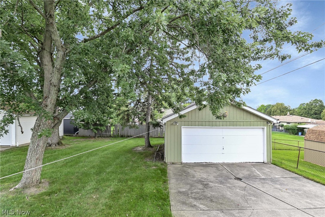 7704 Howard Street Parma OH 44134