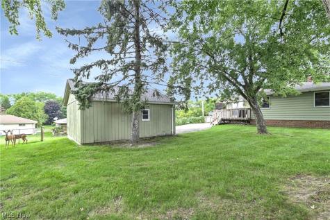 7704 Howard Street Parma OH 44134
