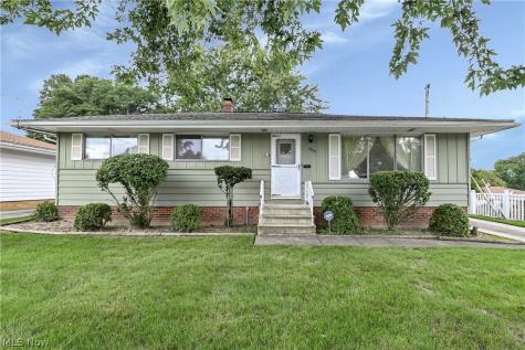 7704 Howard Street Parma OH 44134