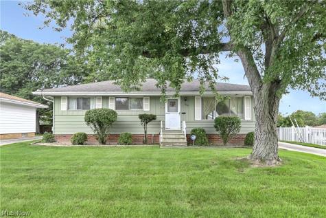 7704 Howard Street Parma OH 44134