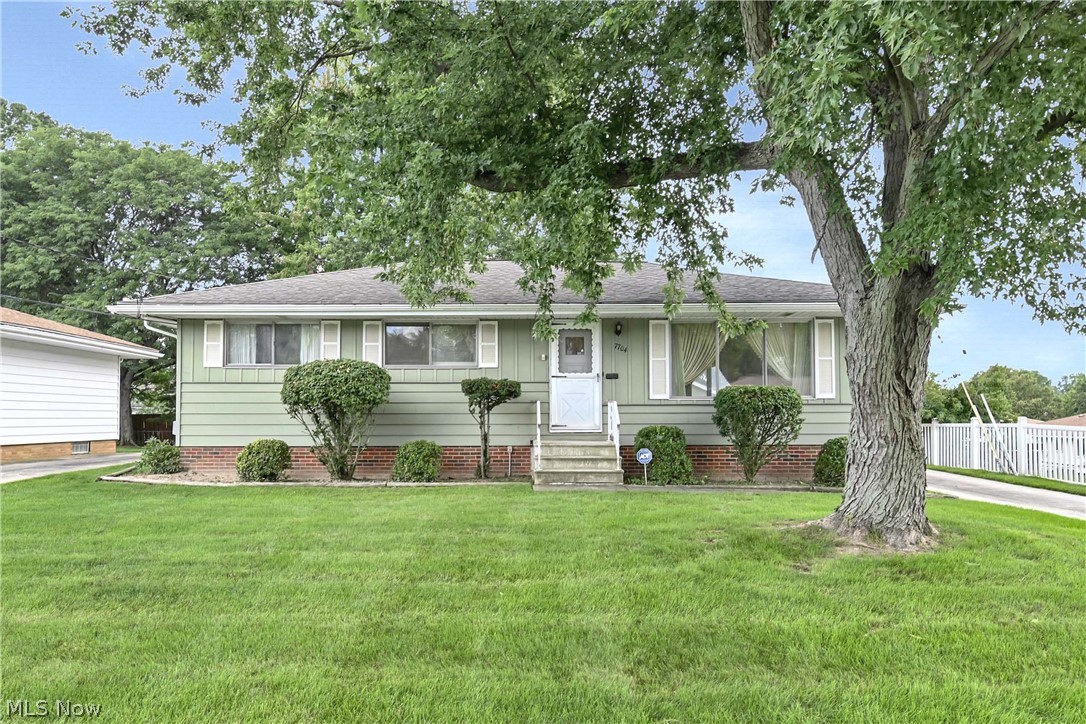 7704 Howard Street Parma OH 44134
