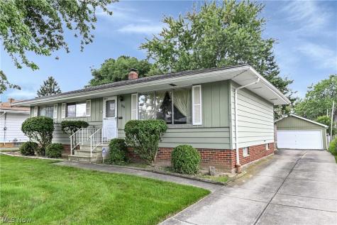 7704 Howard Street Parma OH 44134