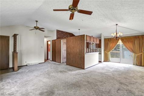 7704 Howard Street Parma OH 44134