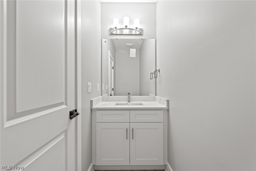 Sl Ameer Drive Oakwood Village OH 44146