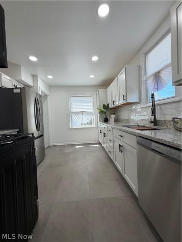 230 E 211th Street Euclid OH 44123