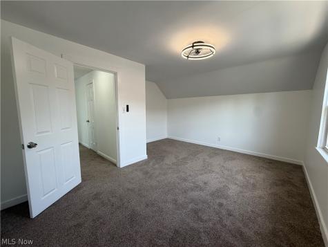 230 E 211th Street Euclid OH 44123
