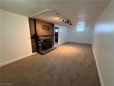 230 E 211th Street Euclid OH 44123