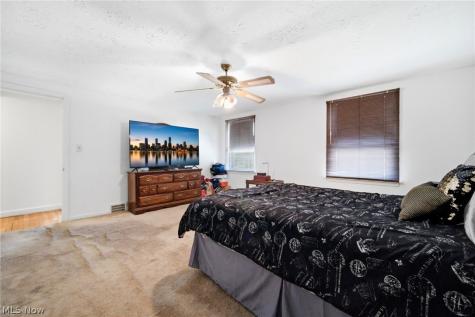 4394 Baintree Road University Heights OH 44118