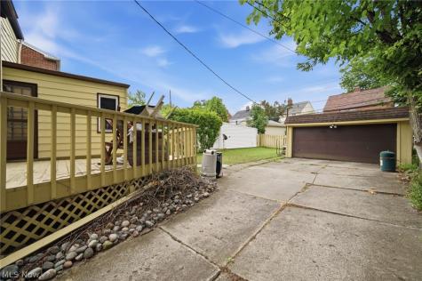 4394 Baintree Road University Heights OH 44118