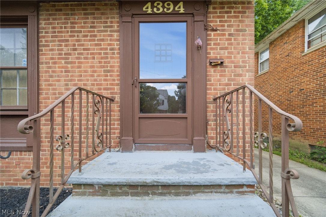 4394 Baintree Road University Heights OH 44118