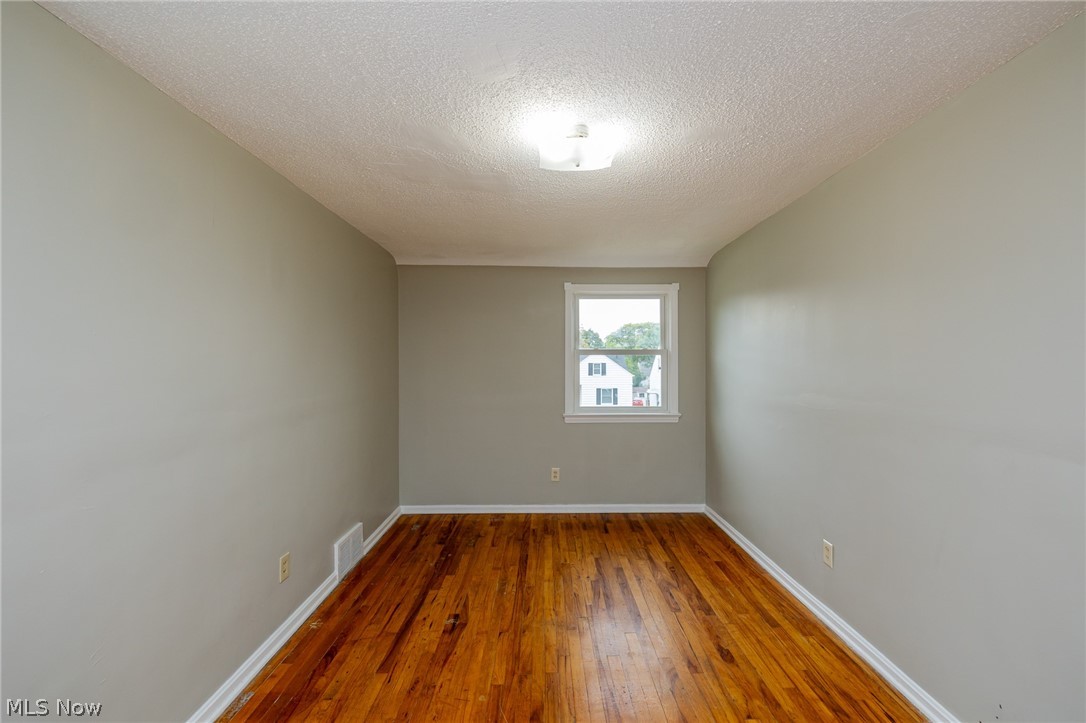 5167 Philip Avenue Maple Heights OH 44137