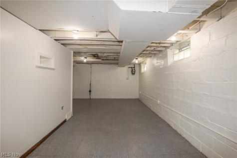 5167 Philip Avenue Maple Heights OH 44137