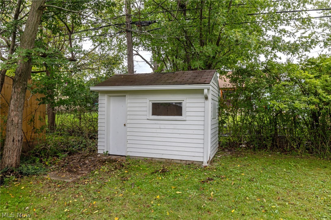 5167 Philip Avenue Maple Heights OH 44137
