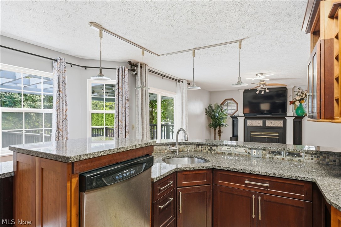 1970 Cherrywood Lane Akron OH 44312