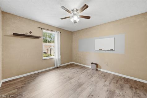 1970 Cherrywood Lane Akron OH 44312