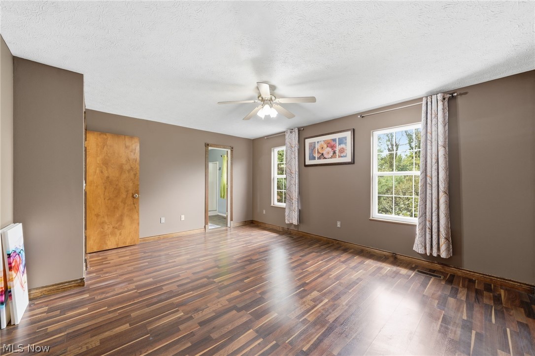 1970 Cherrywood Lane Akron OH 44312