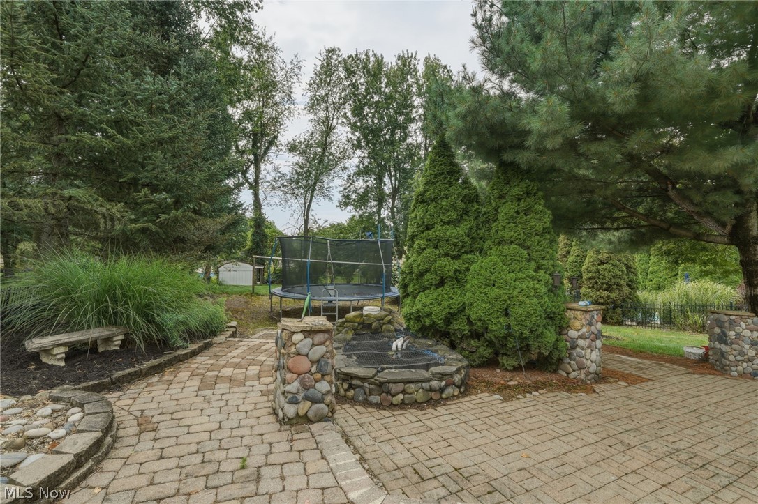 1970 Cherrywood Lane Akron OH 44312