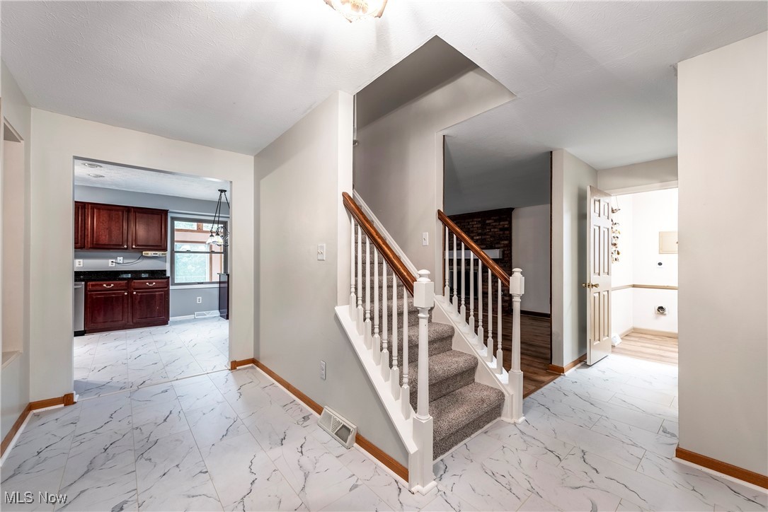 2965 Creekside Drive Westlake OH 44145