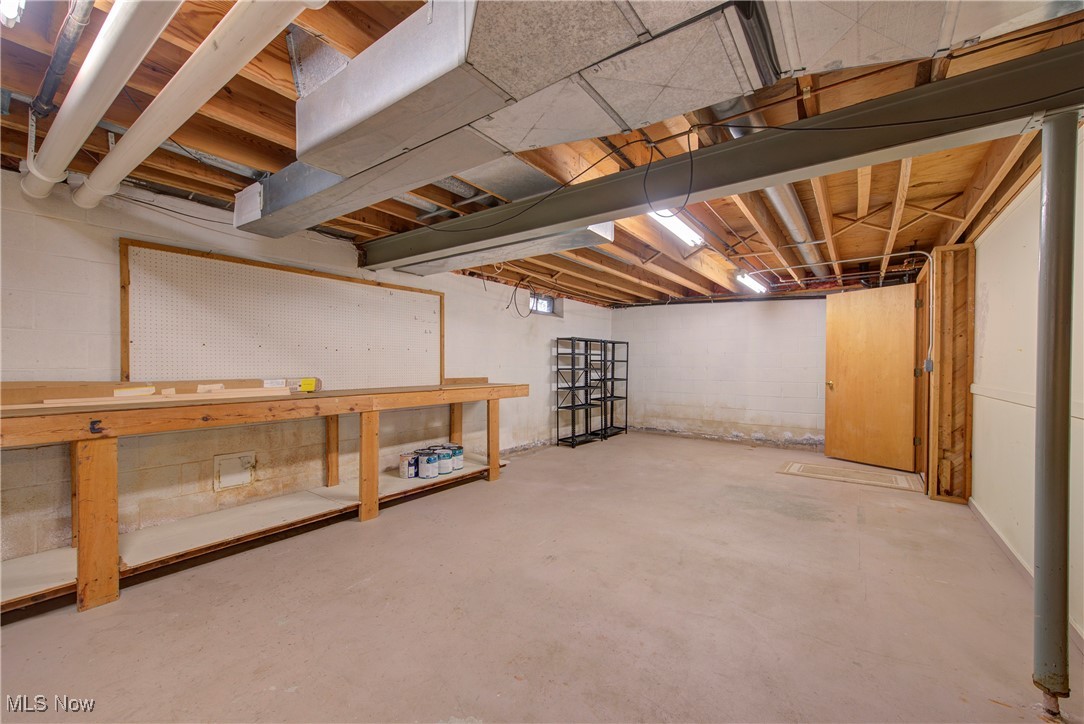 2965 Creekside Drive Westlake OH 44145