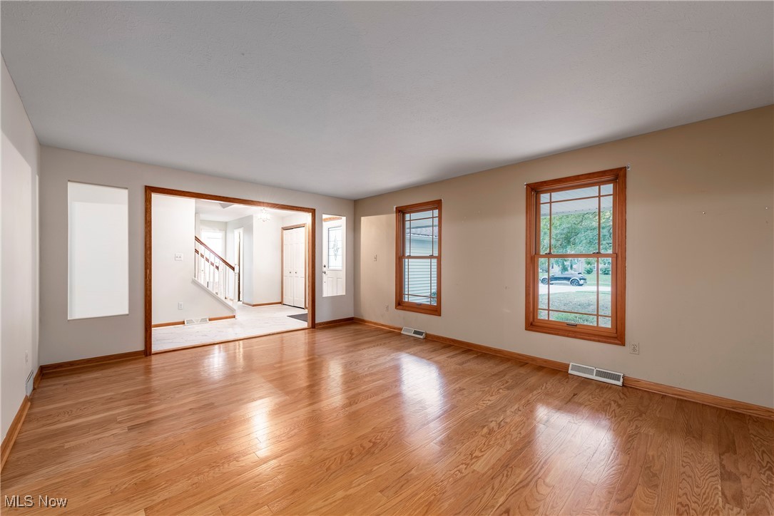 2965 Creekside Drive Westlake OH 44145